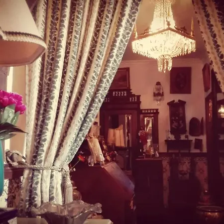 Solar N.s. Aires Homestay